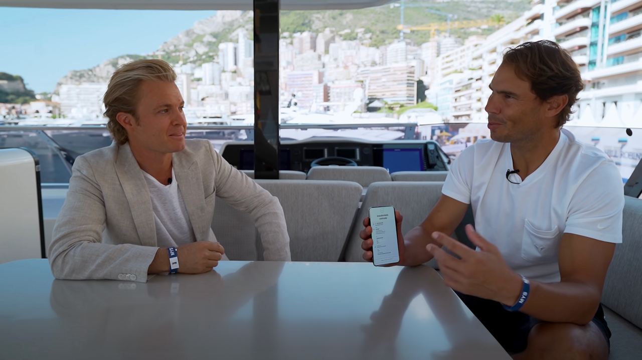 La abogada Elena Ponomareva tras ser rociada por la sustancia verde.